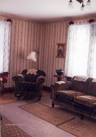 Parlor Before Restoration